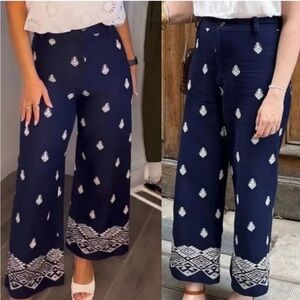 Zara Navy embroidered linen pants size large